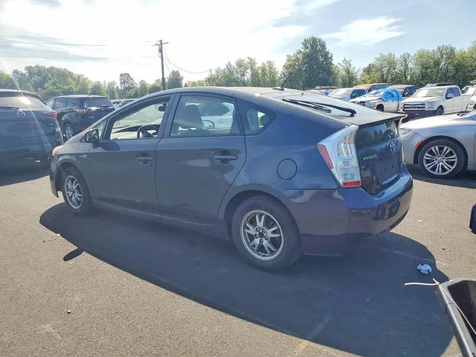 2011 TOYOTA PRIUS VIN JTDKN3DU8B0316869 фото 2