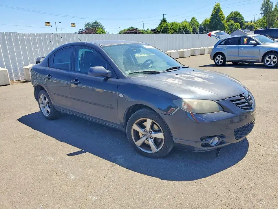 2005 MAZDA 3 VIN JM1BK323X51277431 фото 4