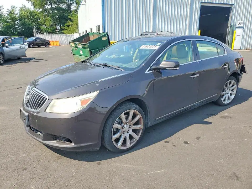 1G4GJ5G35DF226641 — 2013 Buick LaCrosse, Задняя часть (Rear End), фото до ремонта