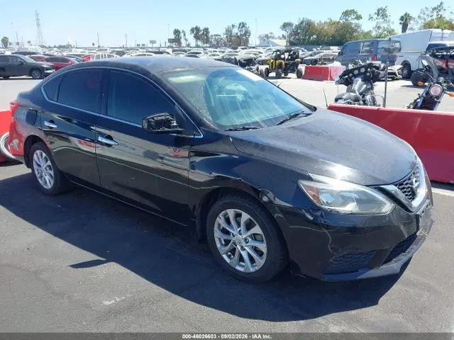 3N1AB7AP2JL628734 — 2018 Nissan Sentra SV, Left & Right Side, фото до ремонта