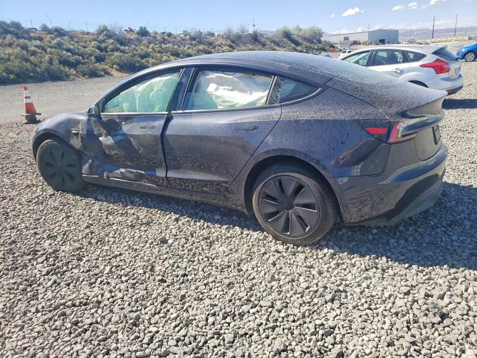 2026 Tesla MODEL 3 VIN 5YJ3E1EA5TF128195 фото 2