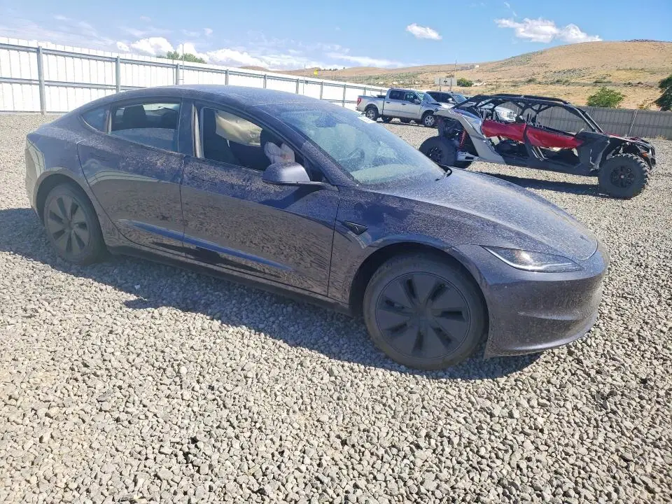 2026 Tesla MODEL 3 VIN 5YJ3E1EA5TF128195 фото 4
