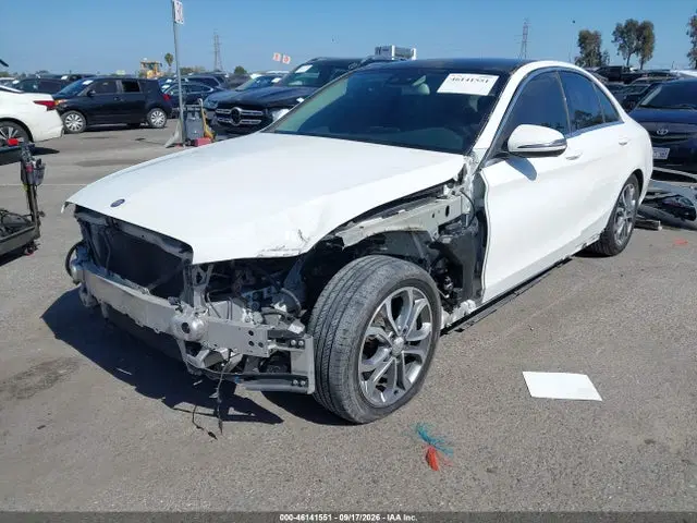 2017 Mercedes-Benz C 300 VIN 55SWF4JBXHU191387 фото 2