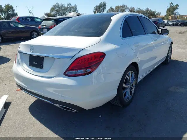 2017 Mercedes-Benz C 300 VIN 55SWF4JBXHU191387 фото 4