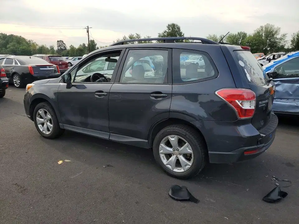 JF2SJABCXFH812145 — 2015 Subaru Forester, Передняя часть (Front End), фото до ремонта