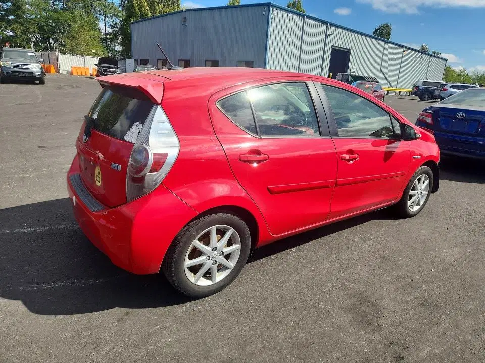 2012 TOYOTA PRIUS C VIN JTDKDTB31C1017832 фото 3