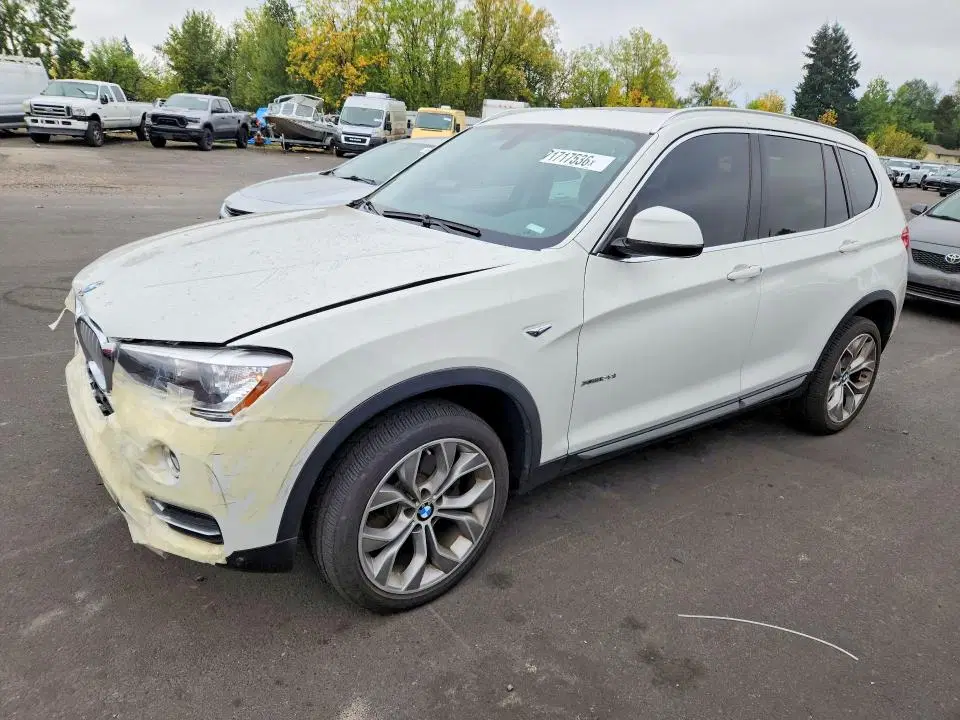 5UXWX9C31H0W73065 — 2017 BMW X3, Передняя часть (Front End), фото до ремонта