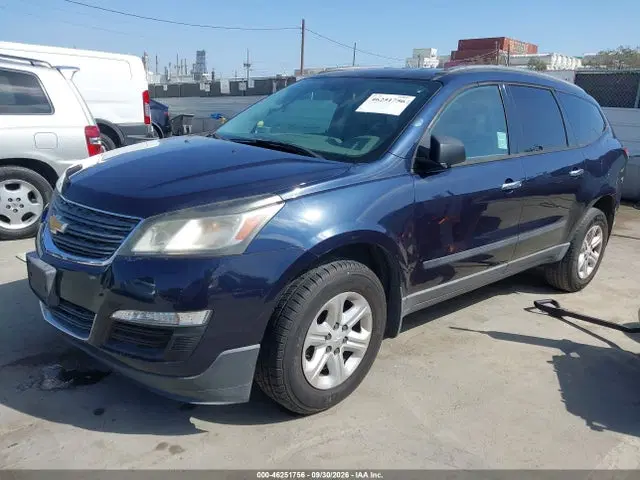 2015 Chevrolet Traverse Ls VIN 1GNKRFED6FJ267327 фото 2
