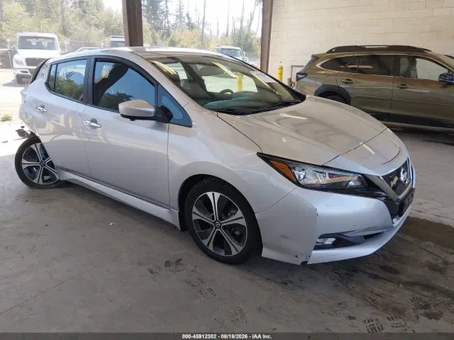 1N4AZ1CV2MC550673 — 2021 Nissan Leaf SV 40 Kwh, Задняя часть (Rear), фото до ремонта