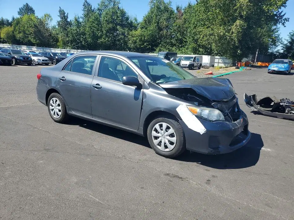 2013 TOYOTA COROLLA VIN 2T1BU4EE1DC971951 фото 4