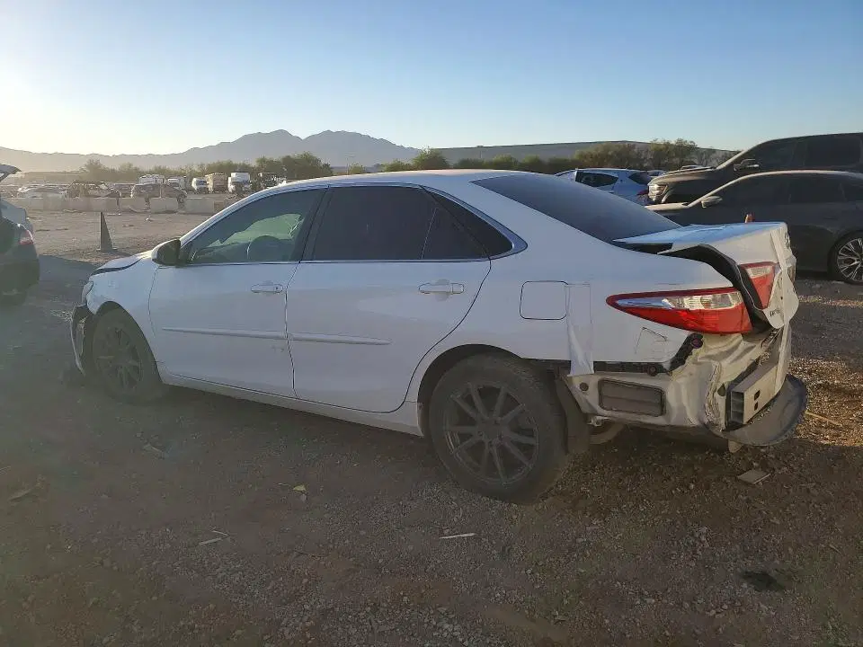 2016 Toyota Camry VIN 4T1BF1FKXGU532697 фото 2