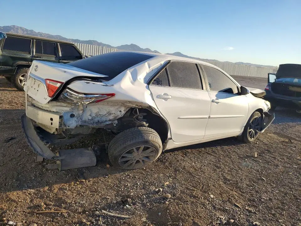 2016 Toyota Camry VIN 4T1BF1FKXGU532697 фото 3
