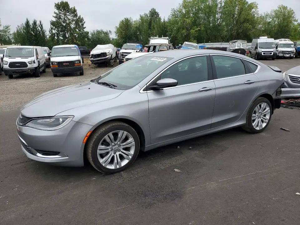1C3CCCAB2GN106912 — 2016 Chrysler 200, Повреждения со всех сторон, фото до ремонта