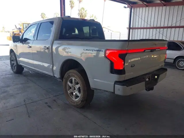 2023 Ford F-150 Lightning Lariat VIN 1FT6W1EV0PWG53258 фото 3