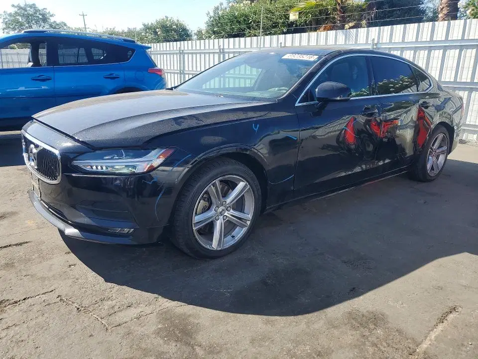 LVY102AK7KP096759 — 2019 Volvo S90, Боковая часть (Side), фото до ремонта