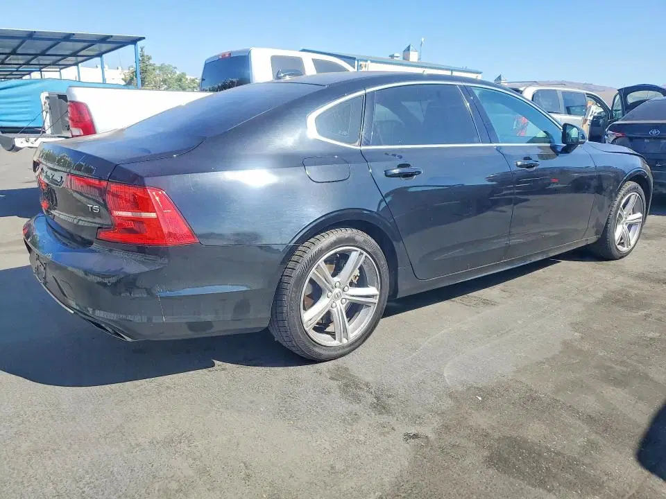 2019 Volvo S90 VIN LVY102AK7KP096759 фото 3