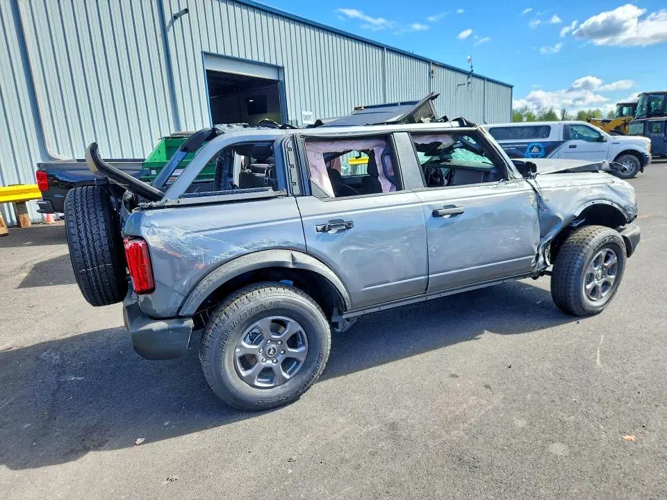 2026 FORD BRONCO VIN 1FMDE7BHXTLA70439 фото 3