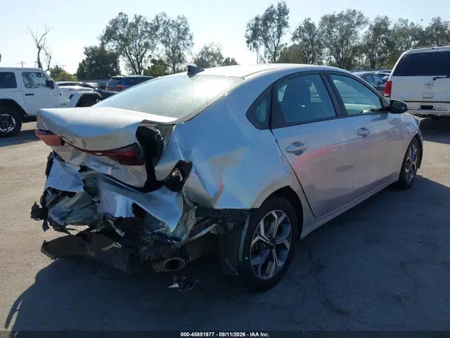 2019 KIA Forte Lxs VIN 3KPF24AD6KE115886 фото 4