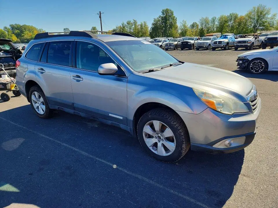 2010 SUBARU OUTBACK VIN 4S4BRBGC8A3333066 фото 4