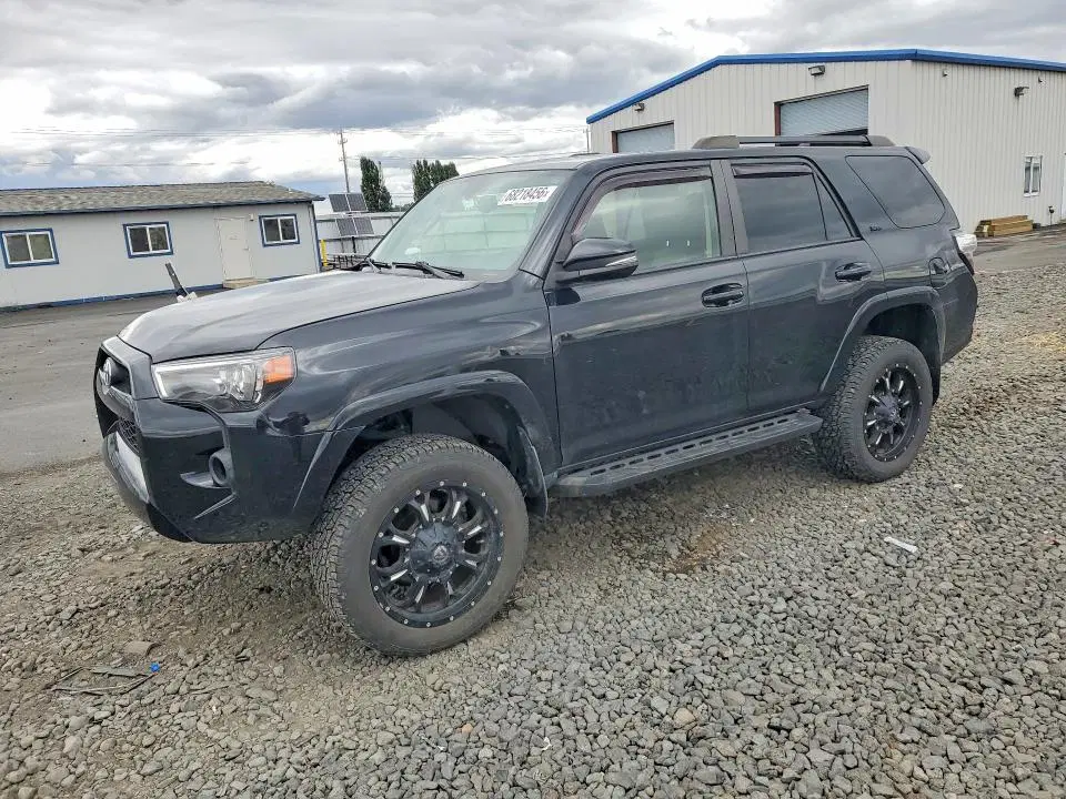 JTEBU5JR7K5718802 — 2019 Toyota 4RUNNER, Мелкие вмятины и царапины (Minor Dent/Scratches), фото до ремонта