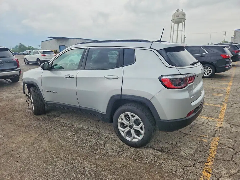 2025 JEEP COMPASS VIN 3C4NJDBN6ST515061 фото 2