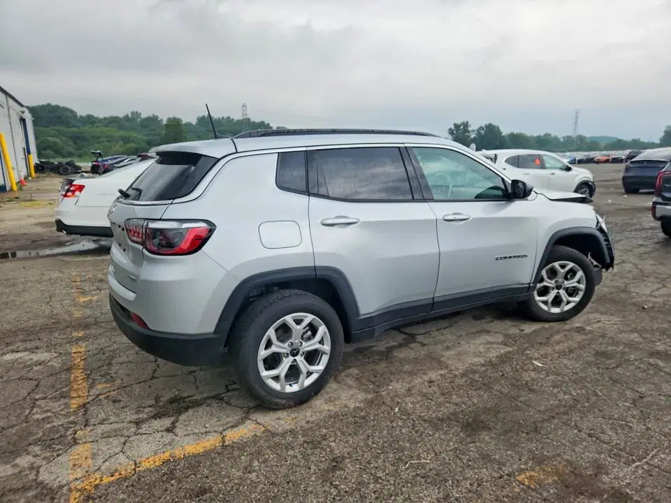 2025 JEEP COMPASS VIN 3C4NJDBN6ST515061 фото 3