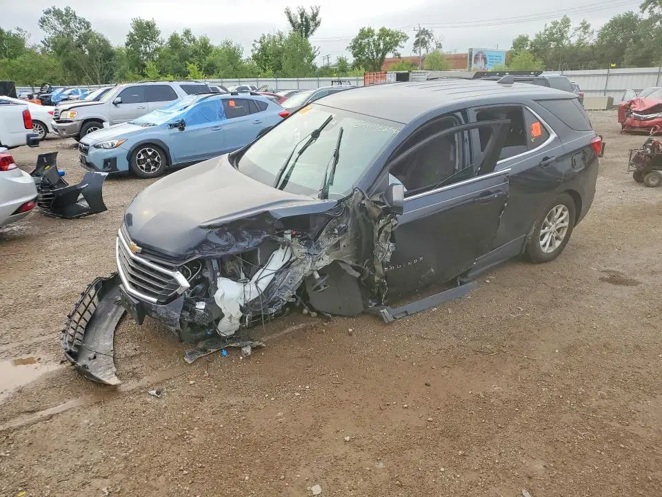 2GNAXKEV6L6226966 — 2020 Chevrolet Equinox, Передняя часть, фото до ремонта