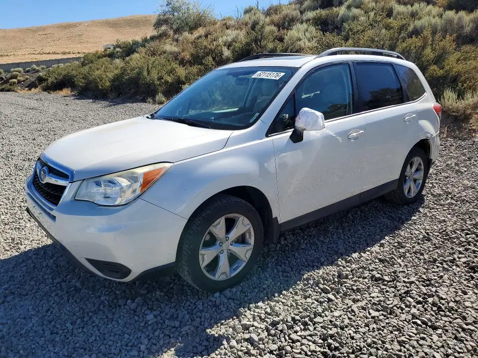 JF2SJADCXFH524543 — 2015 Subaru Forester, Rear End, фото до ремонта