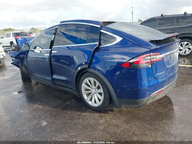 2018 Tesla Model X 100d/75d/p100d VIN 5YJXCBE22JF089357 фото 3