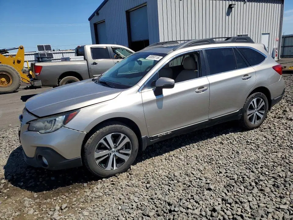 4S4BSENC2J3220111 — 2018 Subaru Outback, FRONT END, фото до ремонта