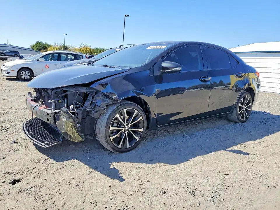 2T1BURHEXJC084840 — 2018 Toyota Corolla, Передняя часть (Front End), фото до ремонта