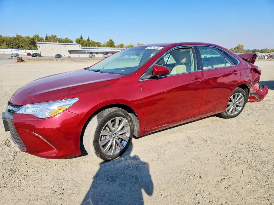4T1BF1FK8HU708650 — 2017 Toyota Camry, Задняя часть (Rear End), фото до ремонта