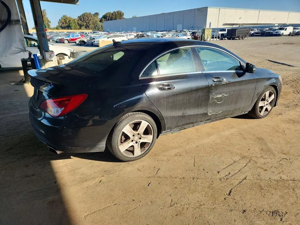2016 Mercedes-Benz CLA VIN WDDSJ4GB0GN391982 фото 3