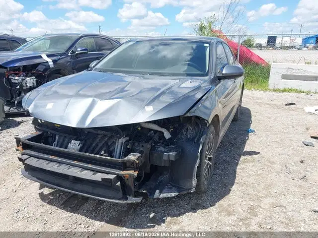 2020 Volkswagen Jetta Highline VIN 3VWEB7BU1LM076804 фото 2