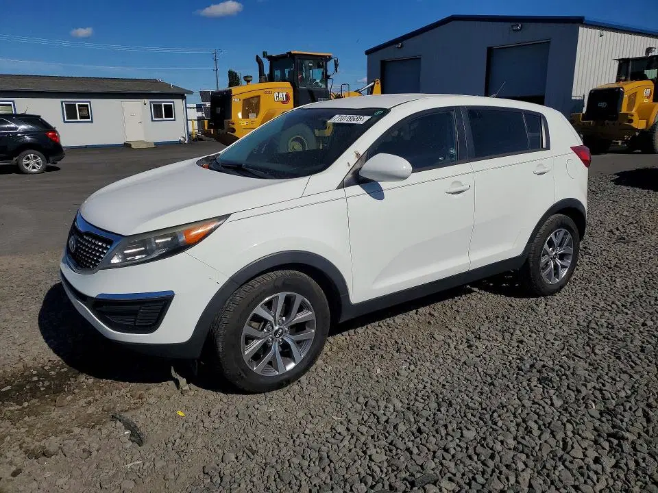 KNDPB3AC5G7856897 — 2016 Kia Sportage, Передняя часть, фото до ремонта