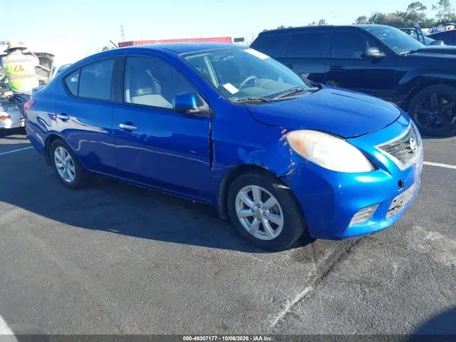 3N1CN7AP2EL801822 — 2014 Nissan Versa 1.6 SV, Естественный износ (Normal Wear & Tear), фото до ремонта