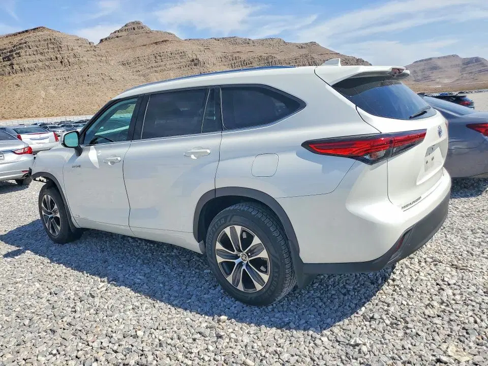 2020 Toyota Highlander VIN 5TDHBRCH4LS005464 фото 2