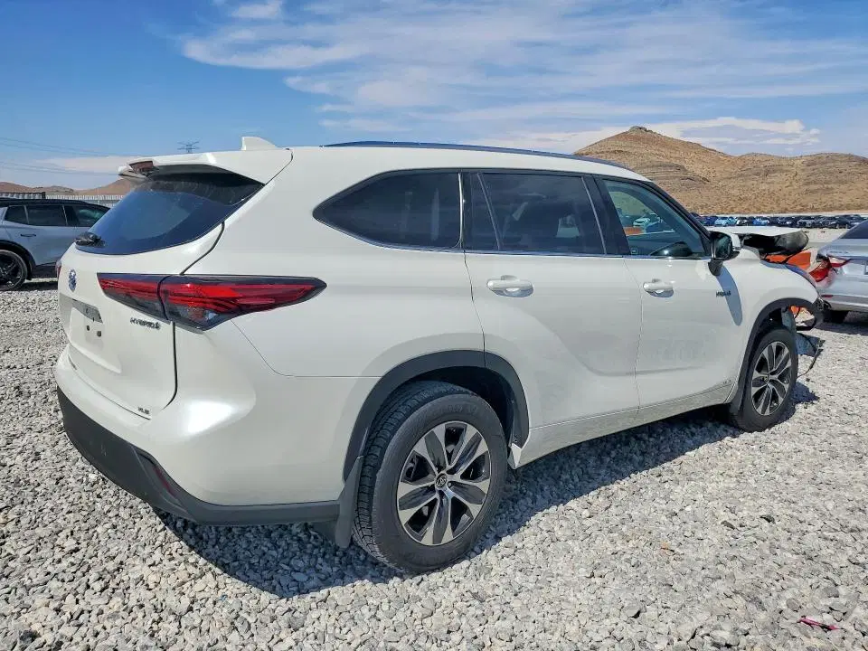 2020 Toyota Highlander VIN 5TDHBRCH4LS005464 фото 3