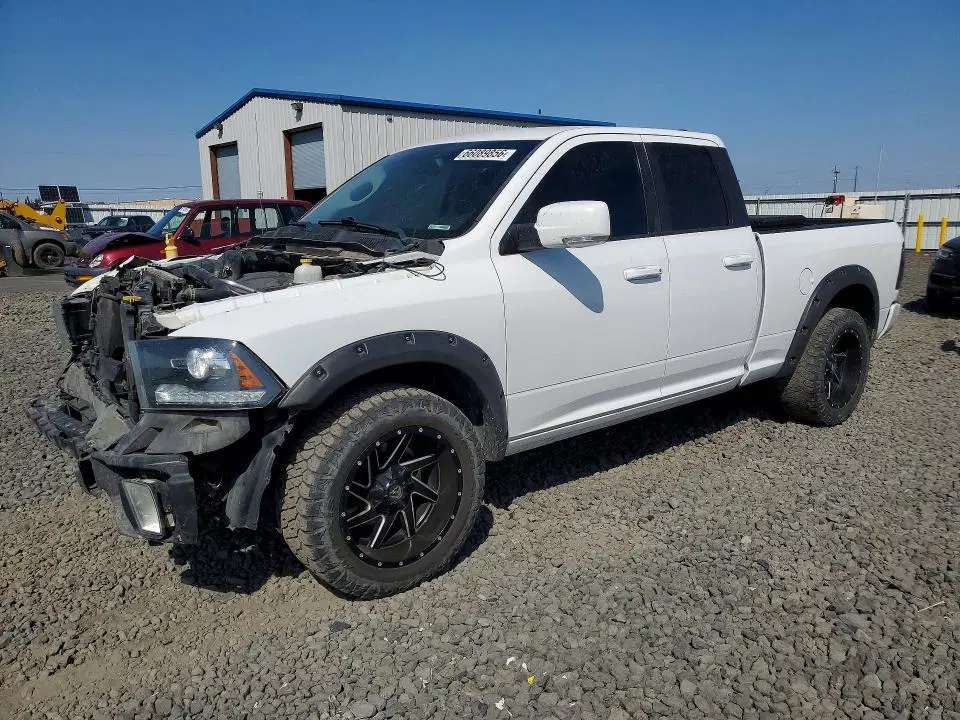 1C6RR7HT7GS124888 — 2016 RAM 1500, Передняя часть, фото до ремонта