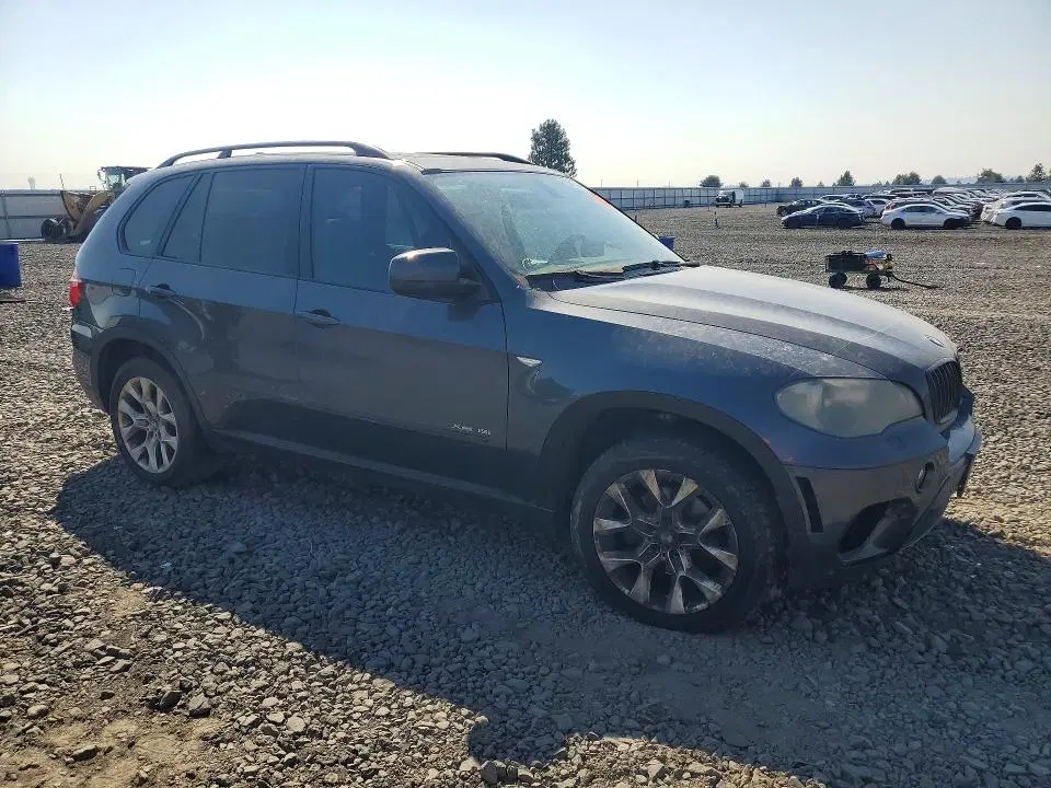 2011 BMW X5 VIN 5UXZV4C58BL740984 фото 4