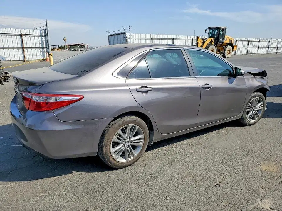 2016 Toyota Camry VIN 4T1BF1FK3GU116555 фото 3