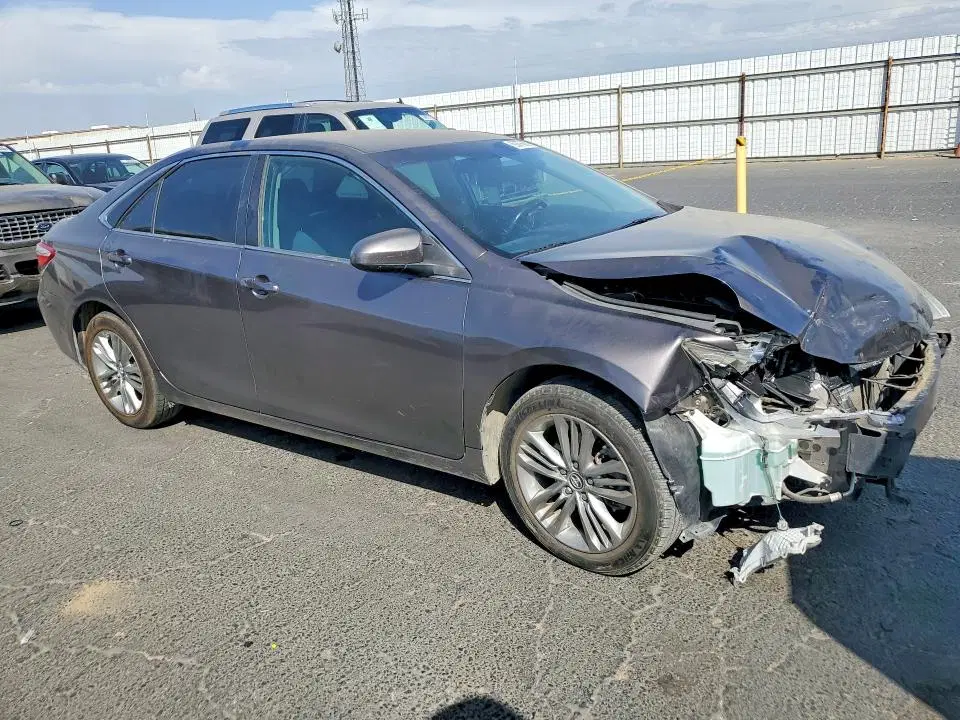 2016 Toyota Camry VIN 4T1BF1FK3GU116555 фото 4