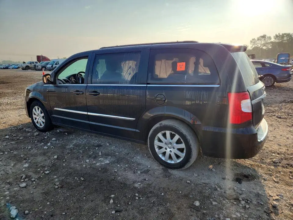 2016 CHRYSLER TOWN & COUNTRY VIN 2C4RC1BG2GR268305 фото 2
