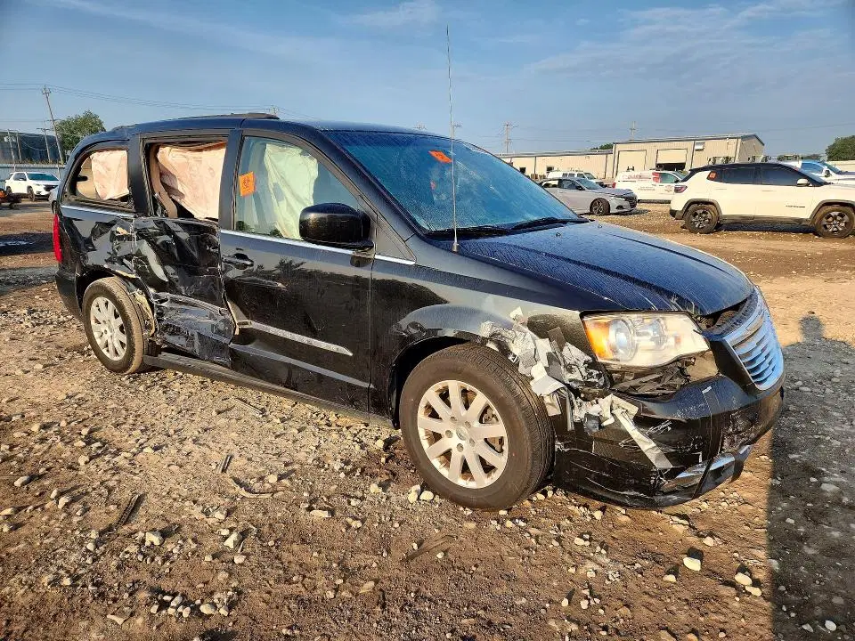 2016 CHRYSLER TOWN & COUNTRY VIN 2C4RC1BG2GR268305 фото 4