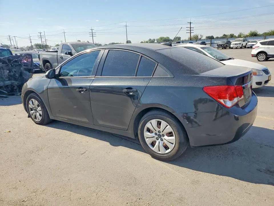 2016 Chevrolet CRUZE LIMITED VIN 1G1PC5SG0G7220360 фото 2