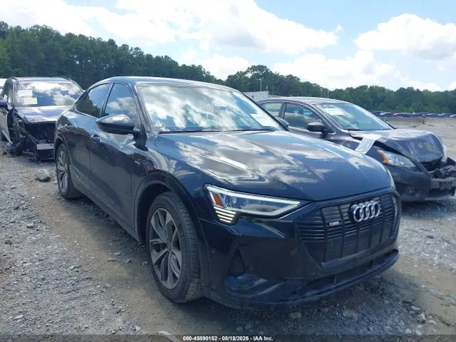 WA12AAGE6MB013580 — 2021 Audi E-tron Sportback Premium Plus Quattro, Передняя часть, фото до ремонта