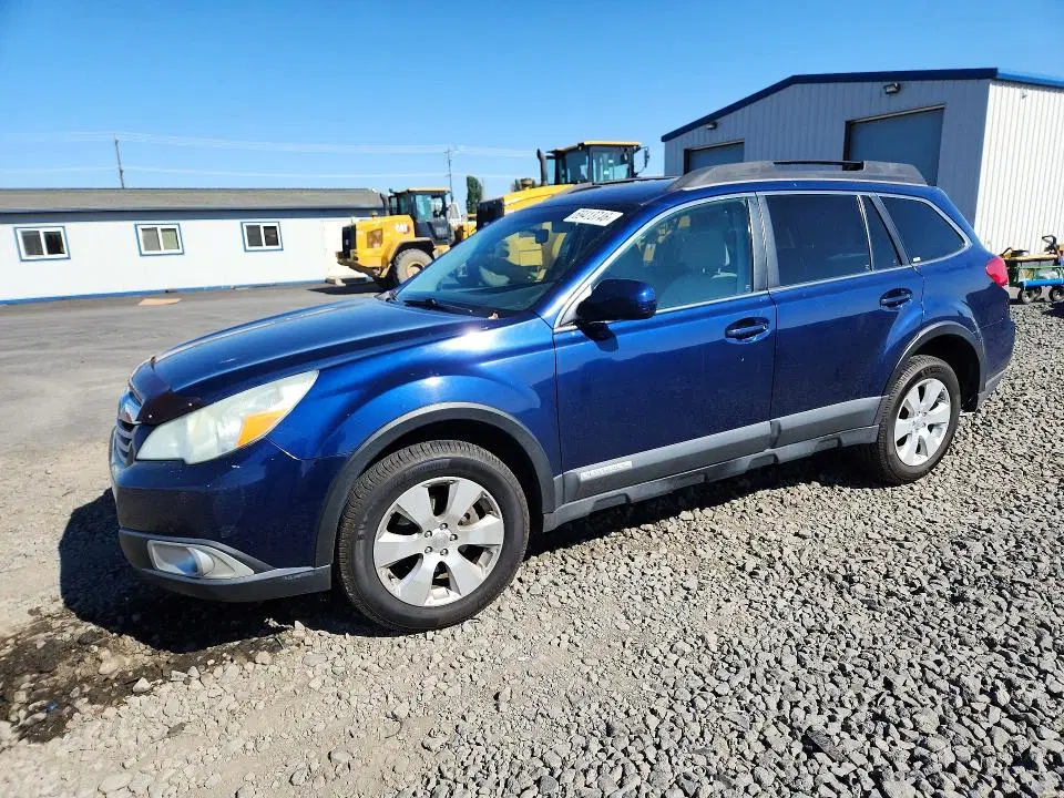4S4BRBCC9A3343739 — 2010 Subaru Outback, Задняя часть (Rear End), фото до ремонта