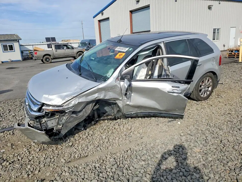 2FMDK3JC4BBA81250 — 2011 Ford Edge, Передняя часть, фото до ремонта