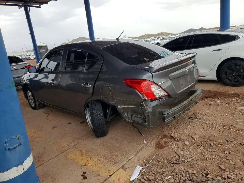 2018 Nissan Versa VIN 3N1CN7AP0JL879249 фото 2