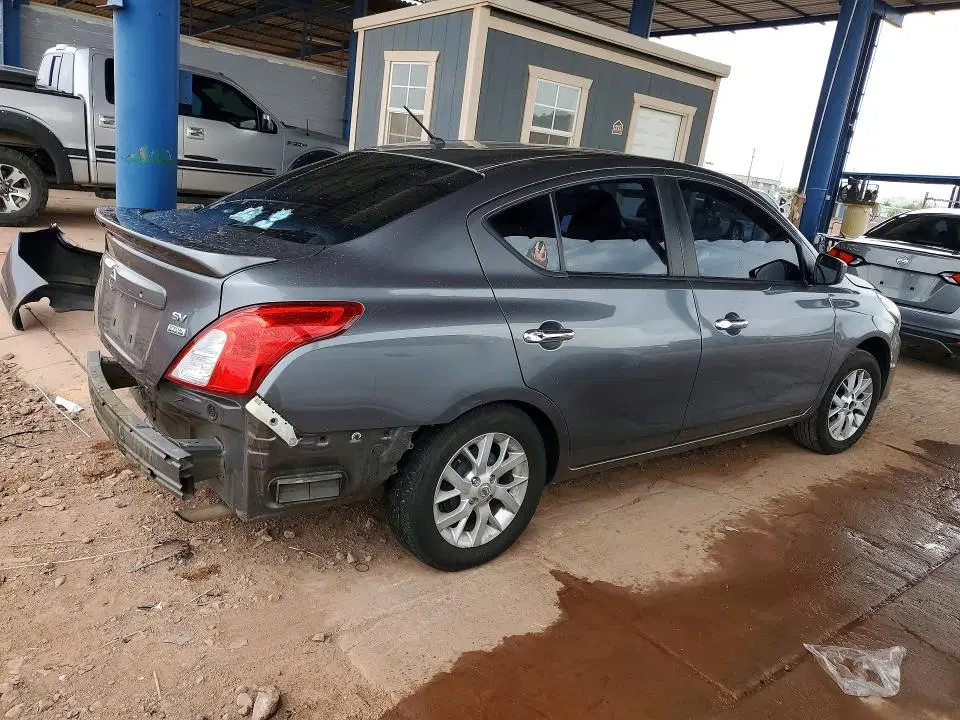 2018 Nissan Versa VIN 3N1CN7AP0JL879249 фото 3